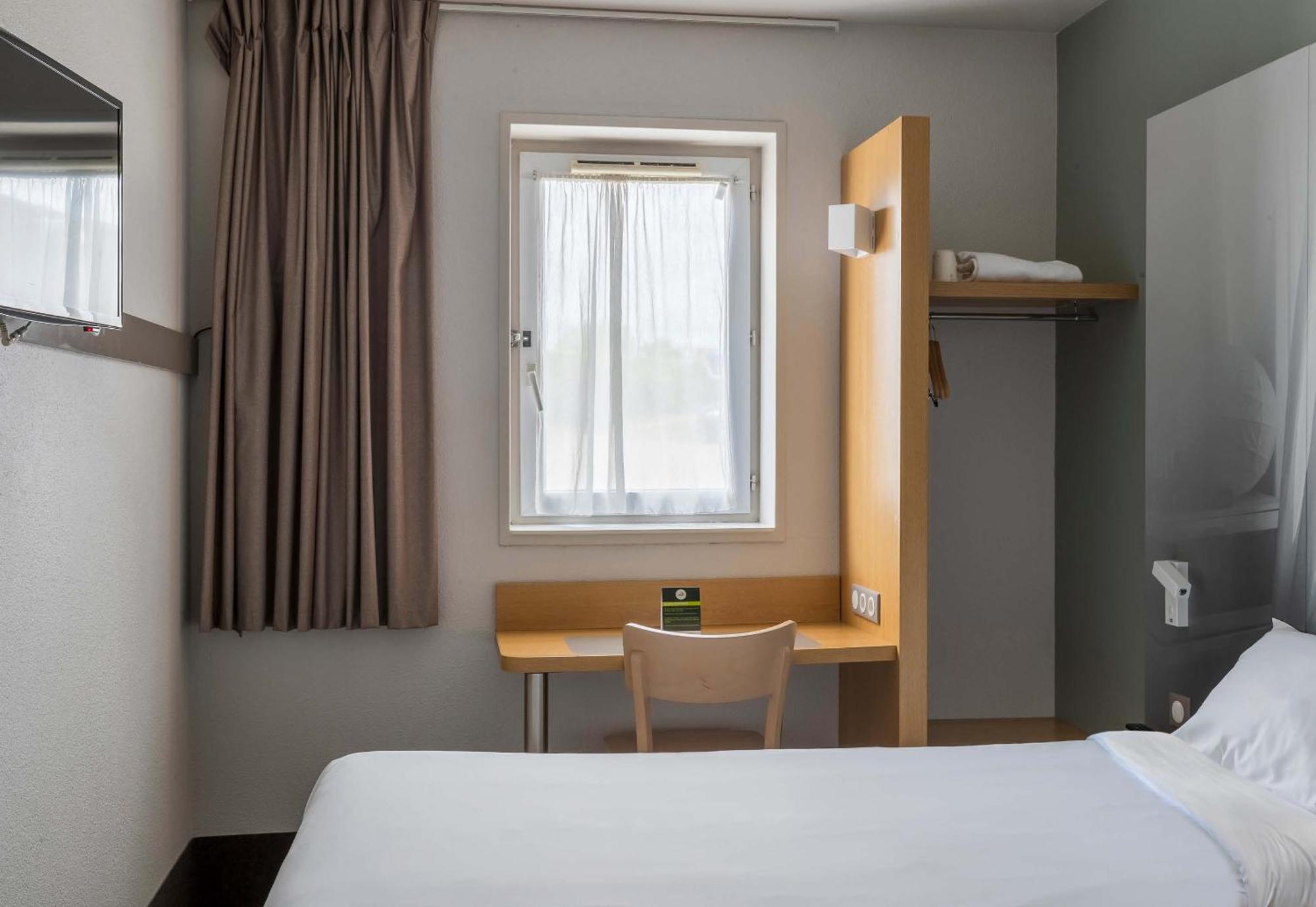 B&B Hotel Troyes Saint-Parres-Aux-Tertres エクステリア 写真